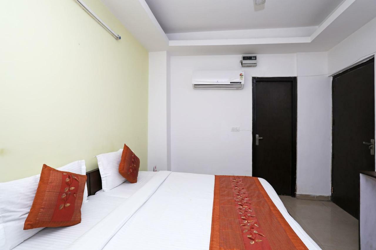 Oyo 11392 The Hotel Grand Hospitality ノイダ エクステリア 写真